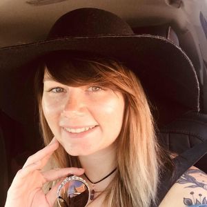 Meet your Posher, Amber